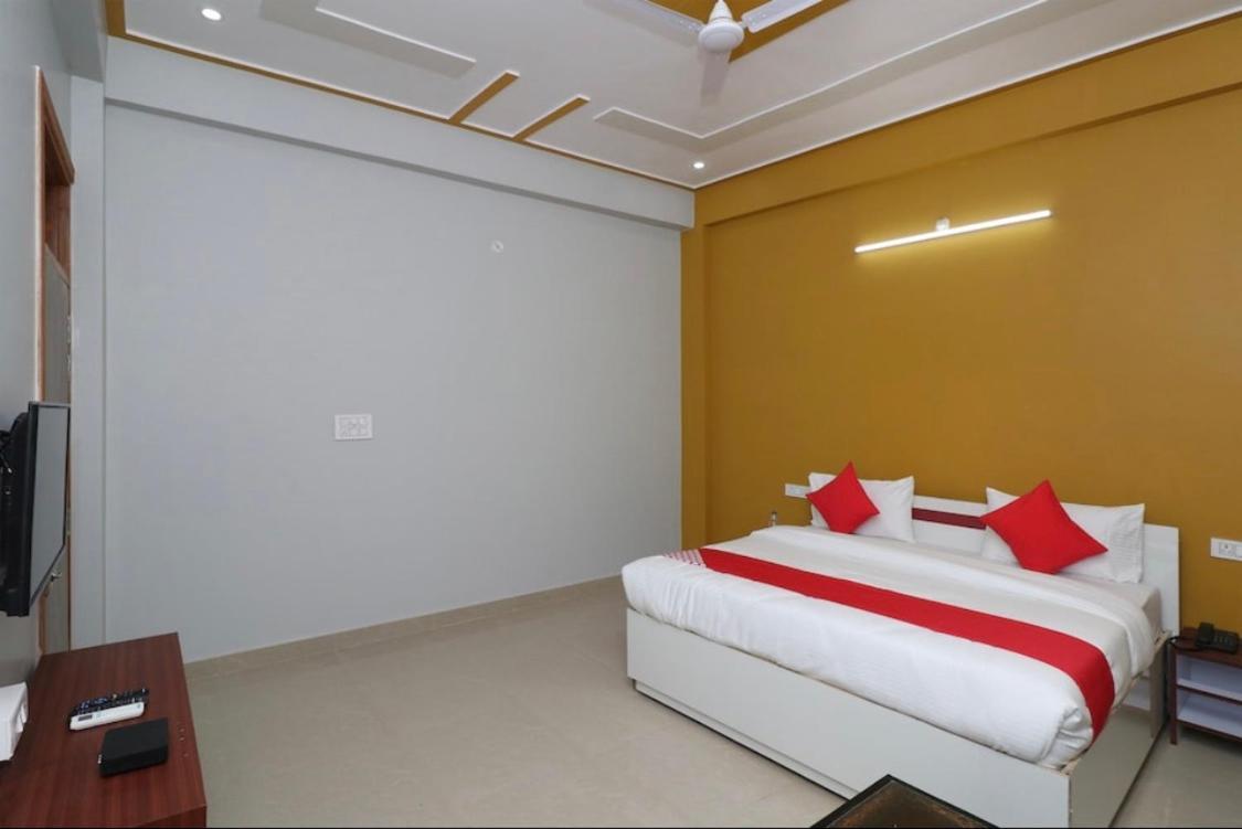 Hotel Sammy Grand Lucknow Exterior foto